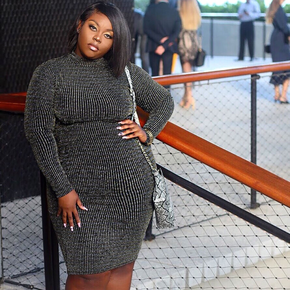 Long Sleeve, Turtle Neck, Midi.